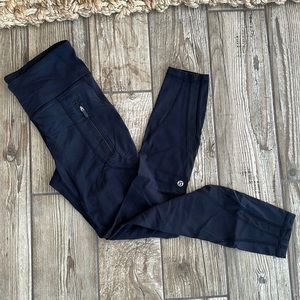 Size 4 lululemon leggings